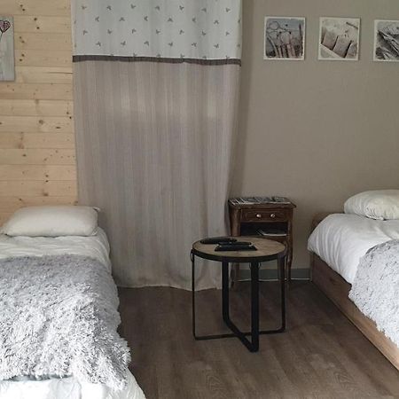 rue des teppaz les alberges Le Bourg-dʼOisans Kültér fotó