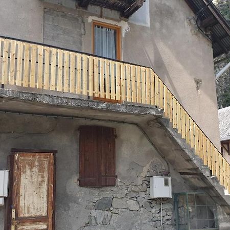 rue des teppaz les alberges Le Bourg-dʼOisans Kültér fotó